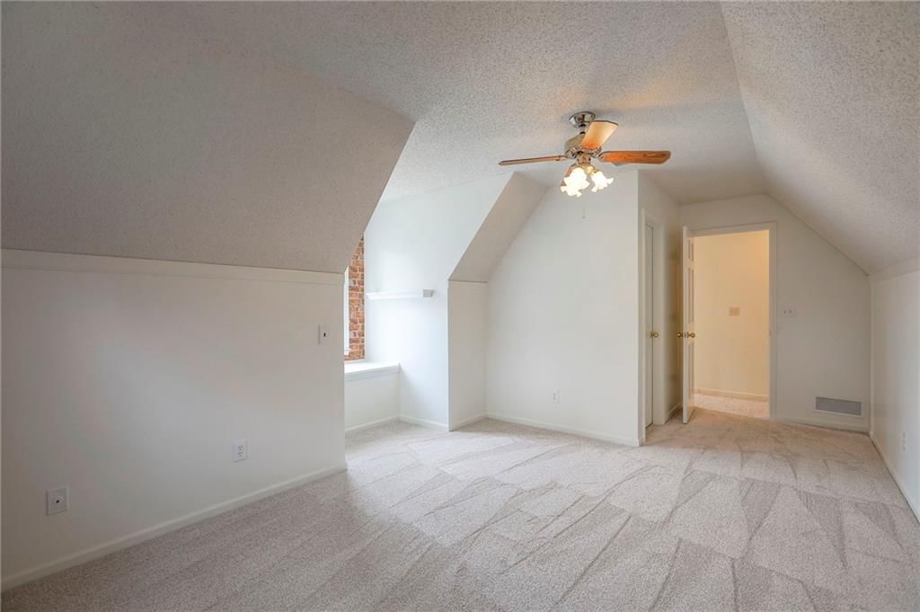 7609 W 115th Street — photo 25