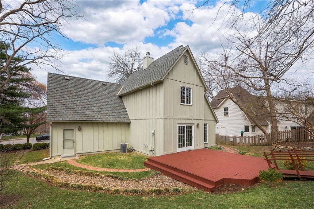 7609 W 115th Street — photo 36