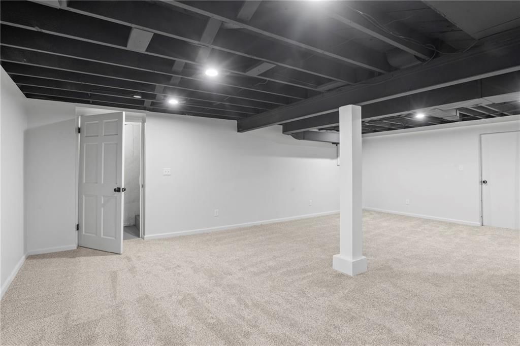 11805 Oakley Avenue — photo 22