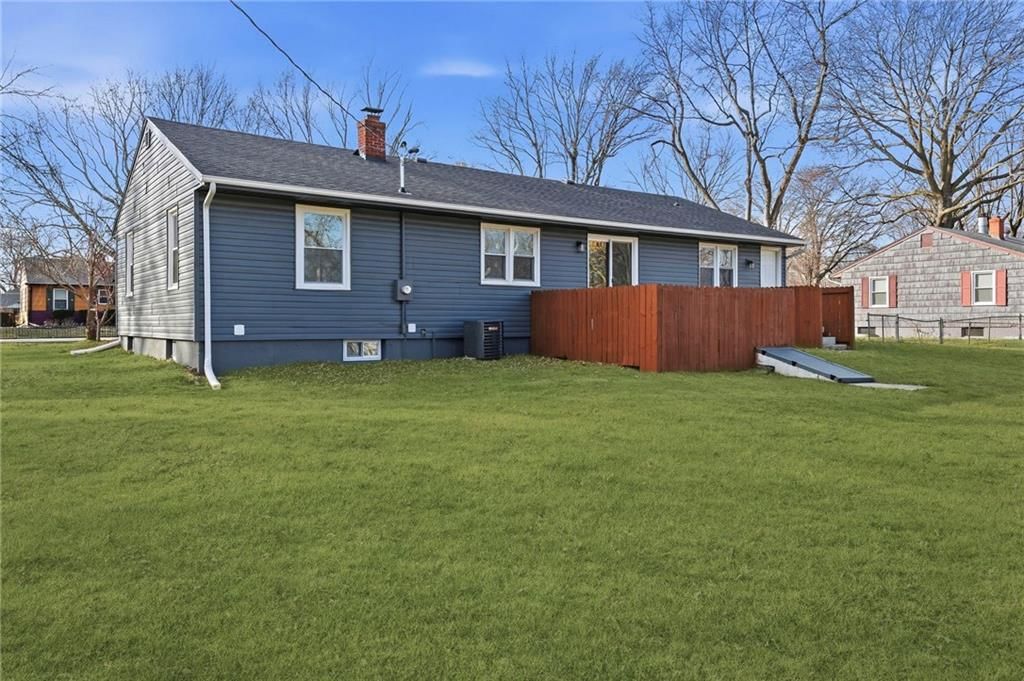 11805 Oakley Avenue — photo 31