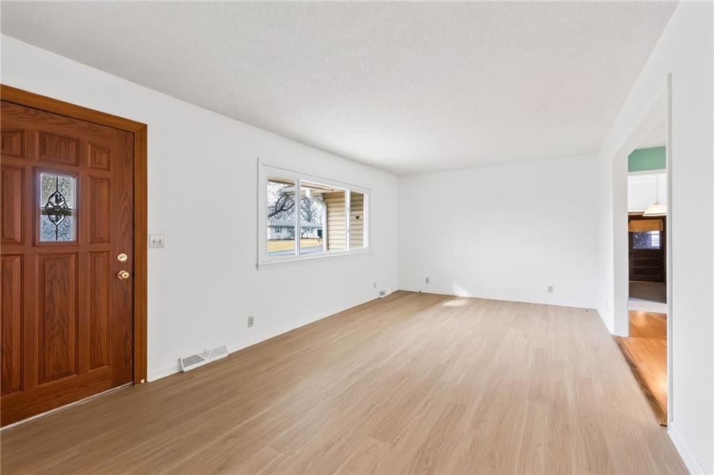 416 Country Drive — photo 8