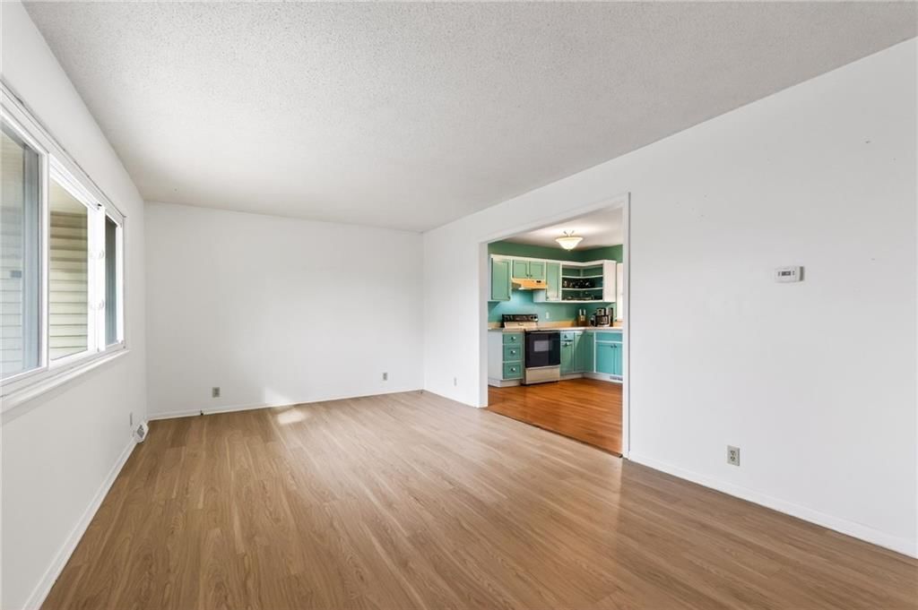 416 Country Drive — photo 9
