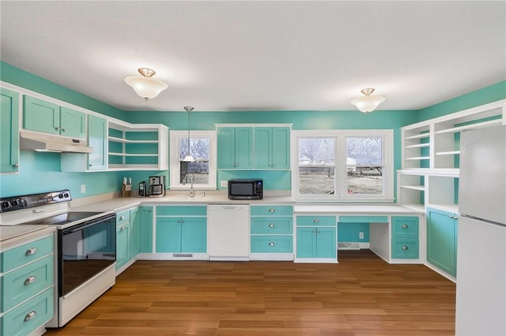 416 Country Drive — photo 11