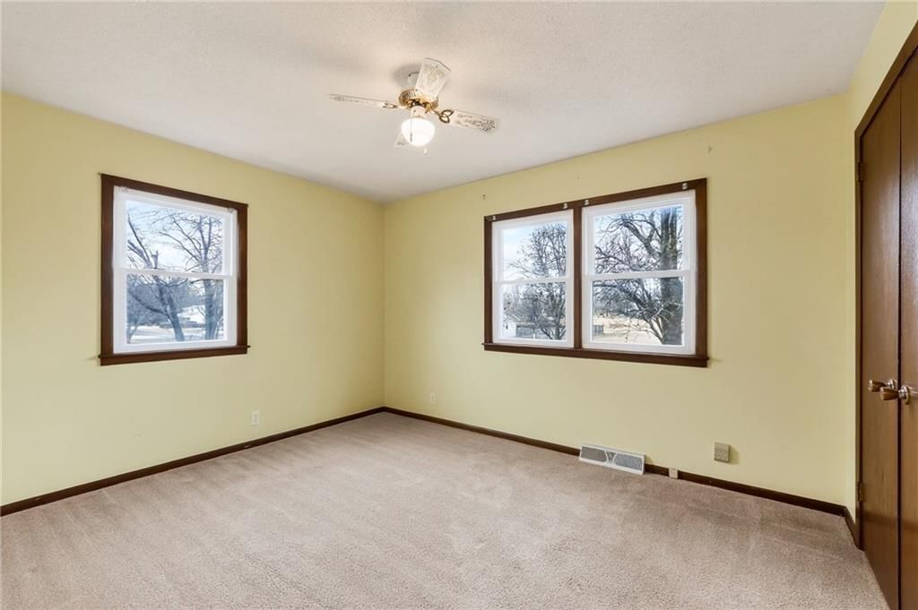 416 Country Drive — photo 25