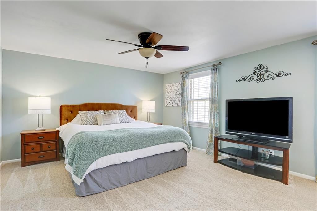 10106 W 98th Street — photo 32