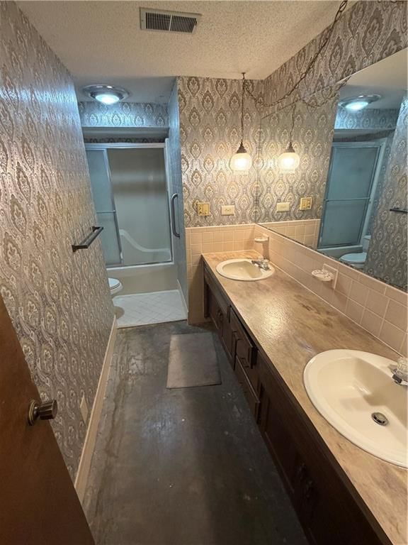 12325 Pinehurst Drive — photo 41