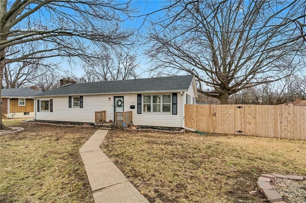 1002 Garden Street — photo 2