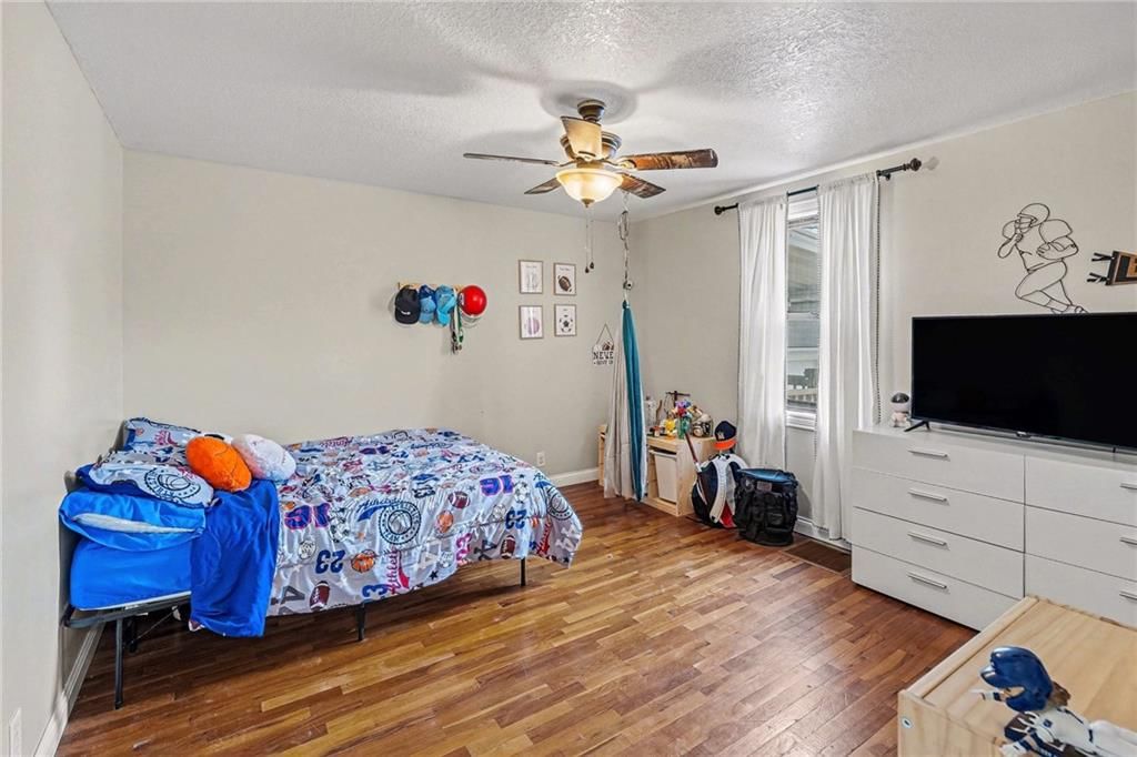 1002 Garden Street — photo 14