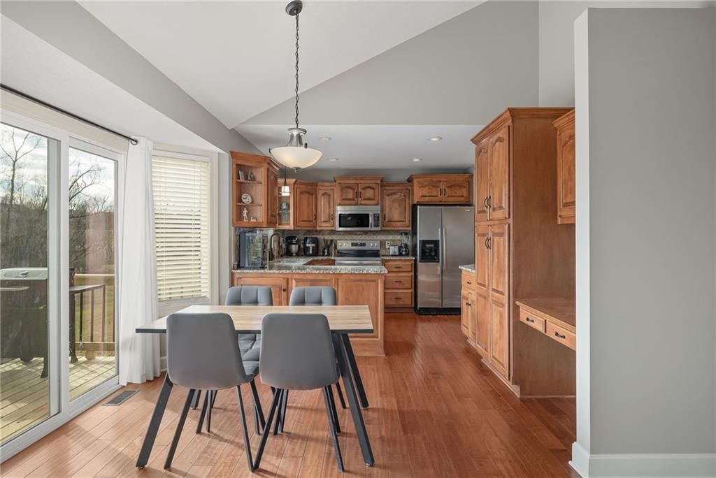 4704 Donnelly Drive — photo 13