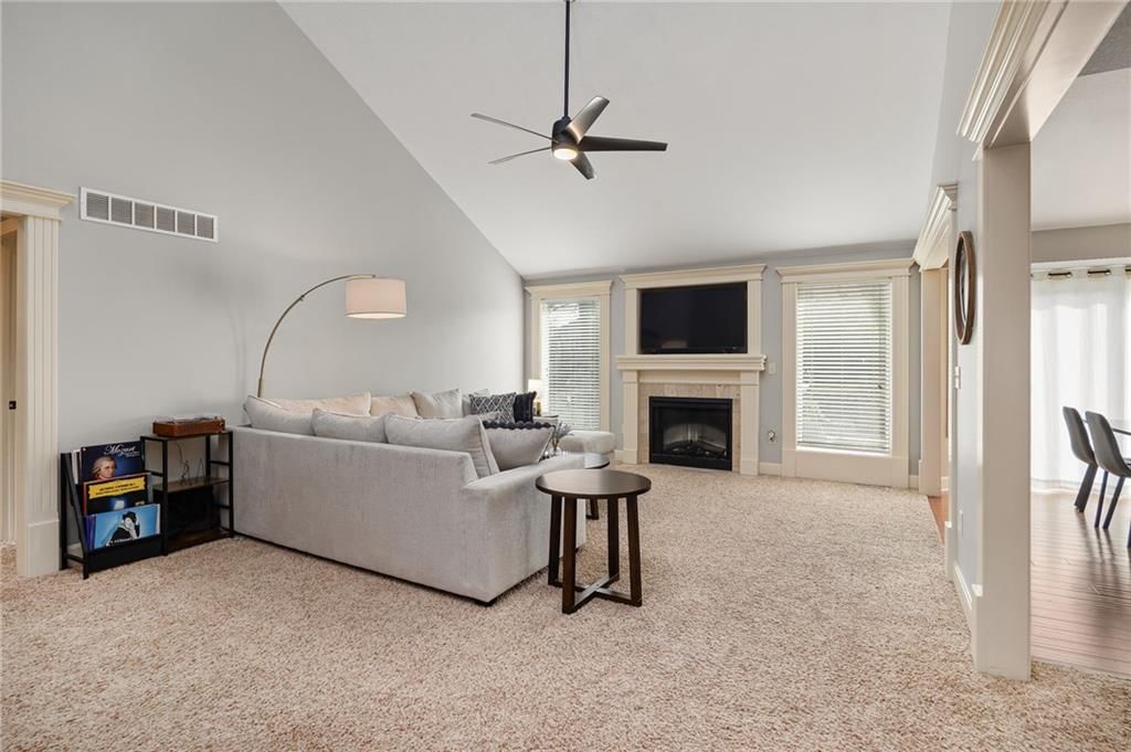 4704 Donnelly Drive — photo 14