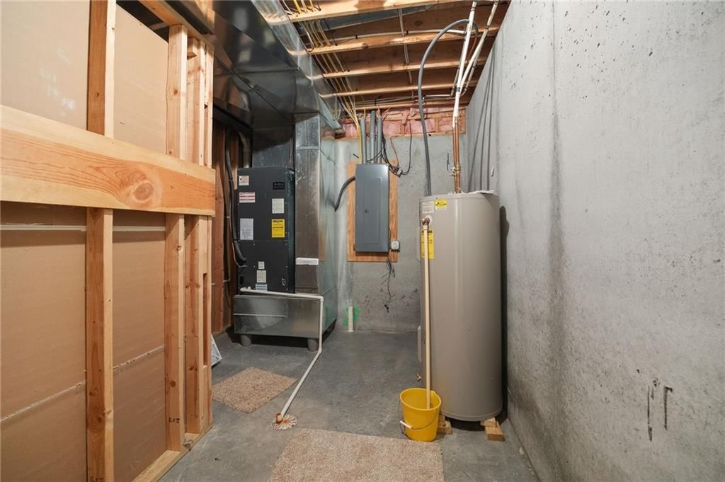4704 Donnelly Drive — photo 36