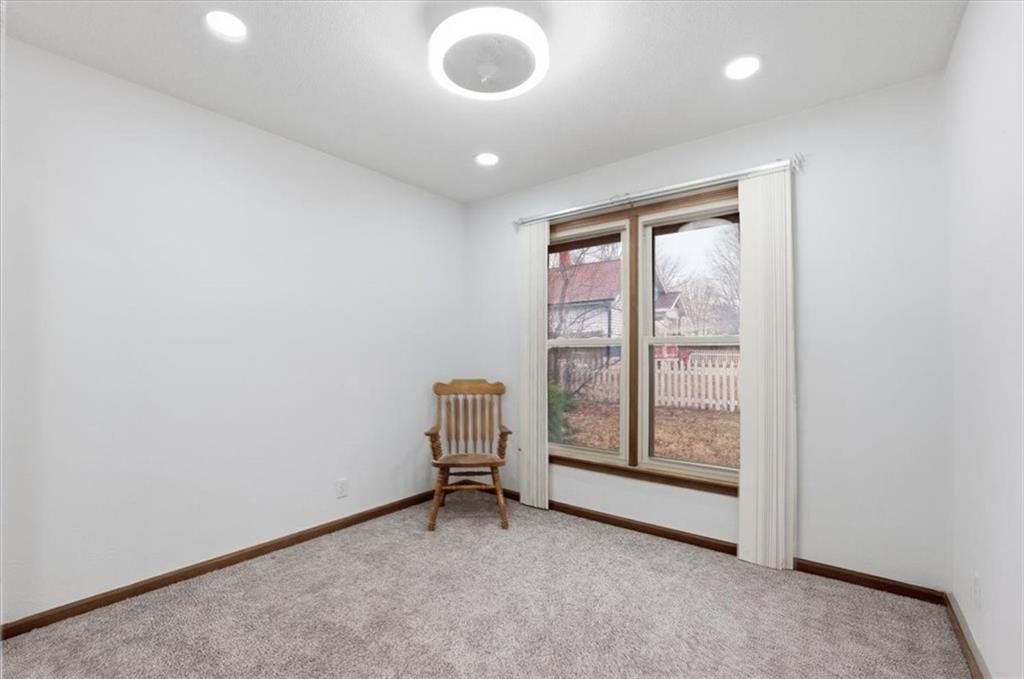 1005 N Old Highway 71 N/A — photo 14