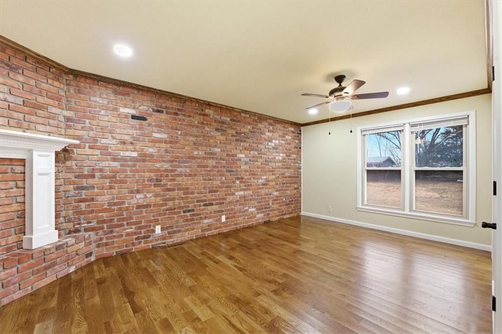1005 N Old Highway 71 N/A — photo 21
