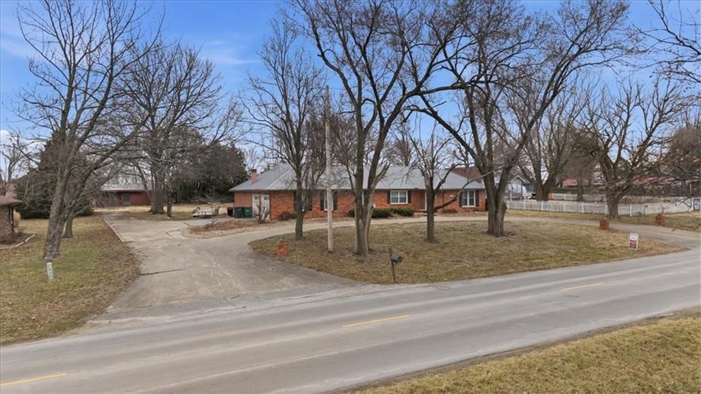 1005 N Old Highway 71 N/A — photo 28