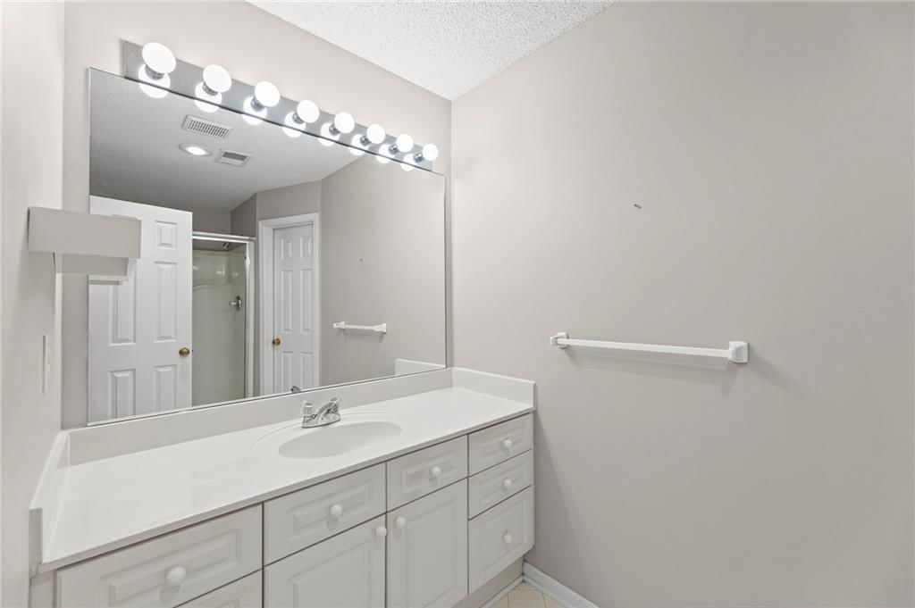 13464 W 126th Terrace — photo 33