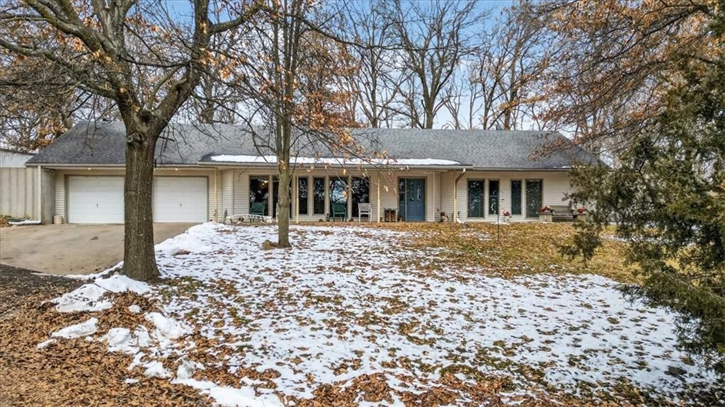 3724 N Perrin Road, Independence, MO
