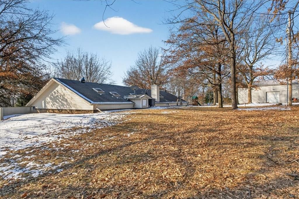 3724 N Perrin Road — photo 38