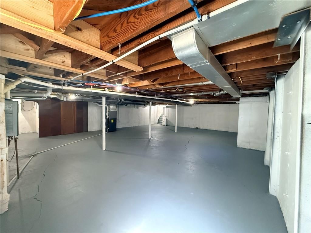 7612 MARYBELLE Lane — photo 36