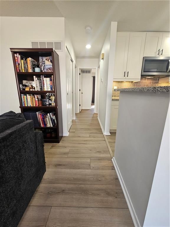 10907 Gillette Street — photo 9