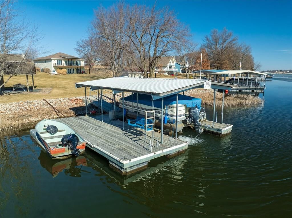 990 Lake Viking Terrace — photo 10