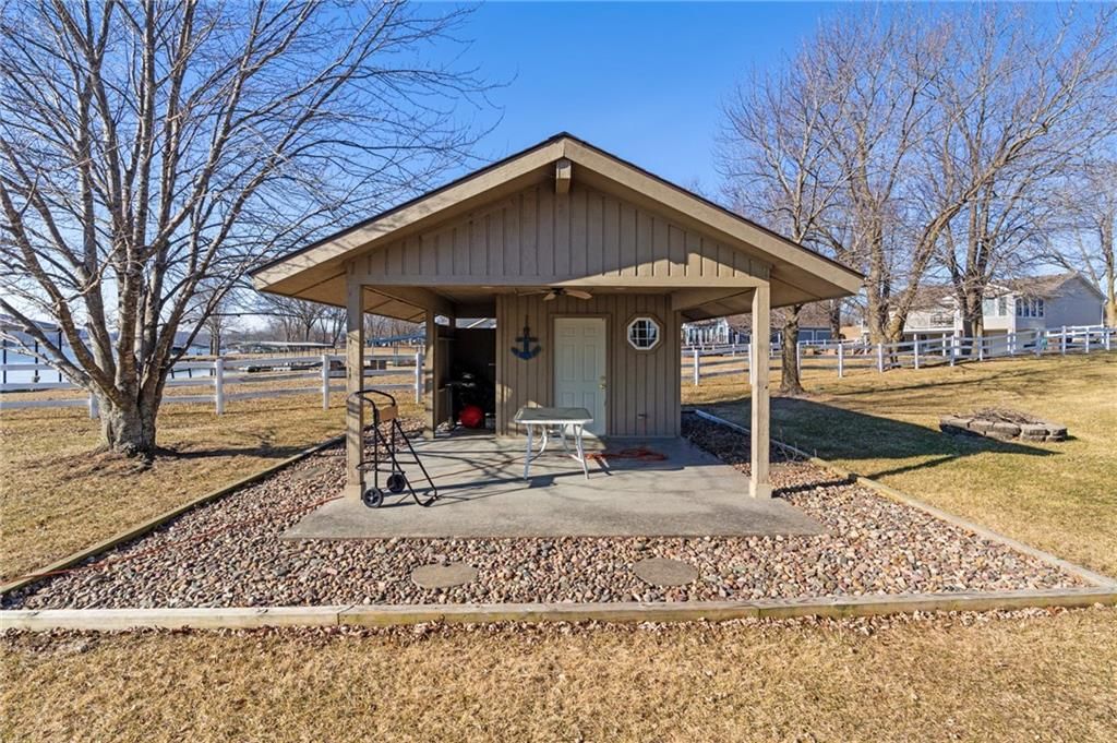990 Lake Viking Terrace — photo 13