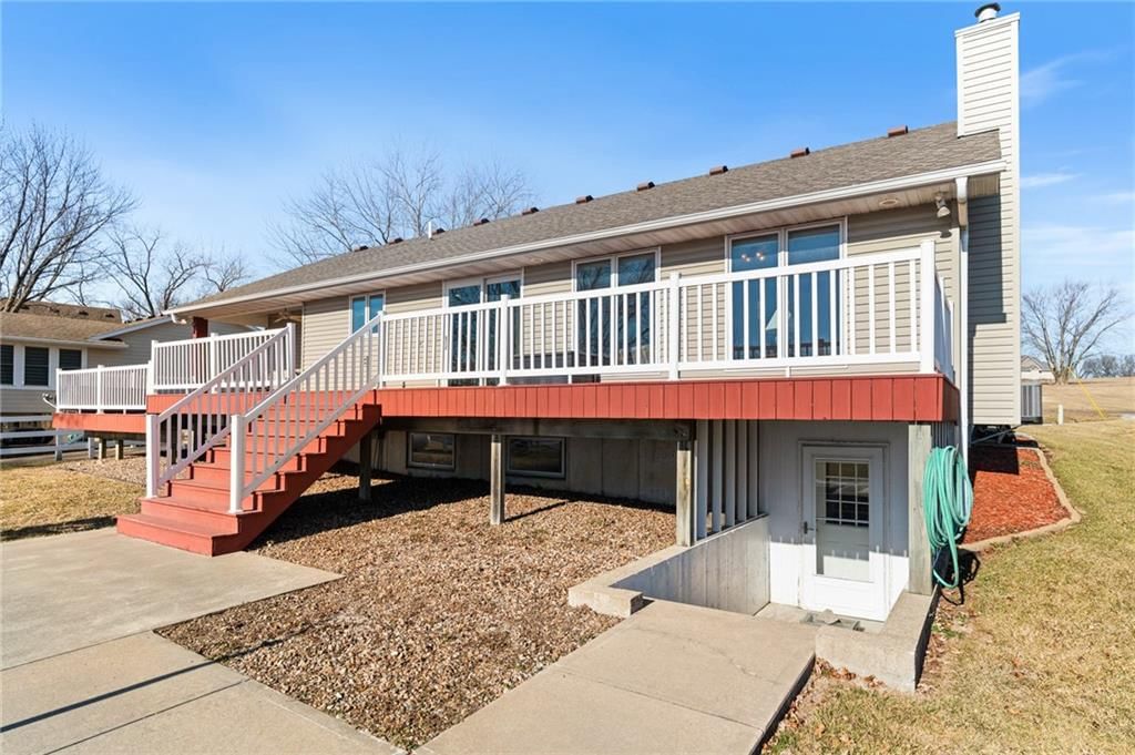 990 Lake Viking Terrace — photo 17