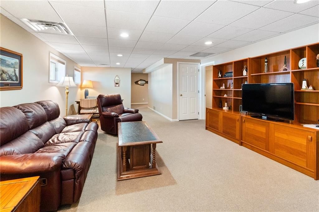 990 Lake Viking Terrace — photo 44