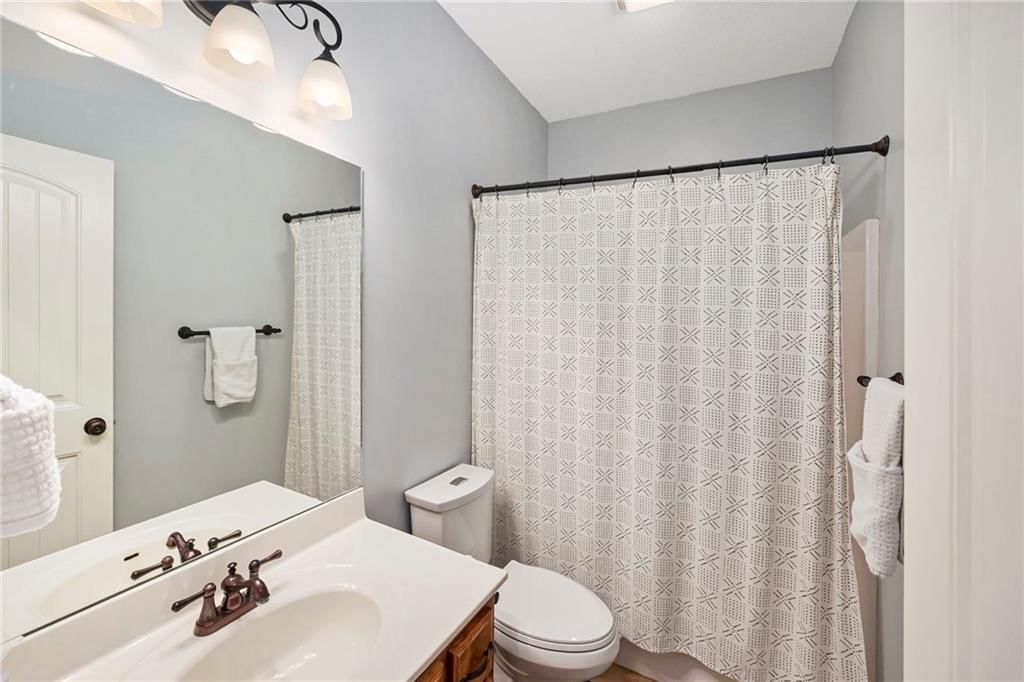 16019 Cedar Street — photo 15