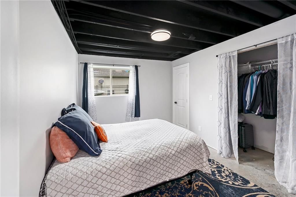 16019 Cedar Street — photo 18