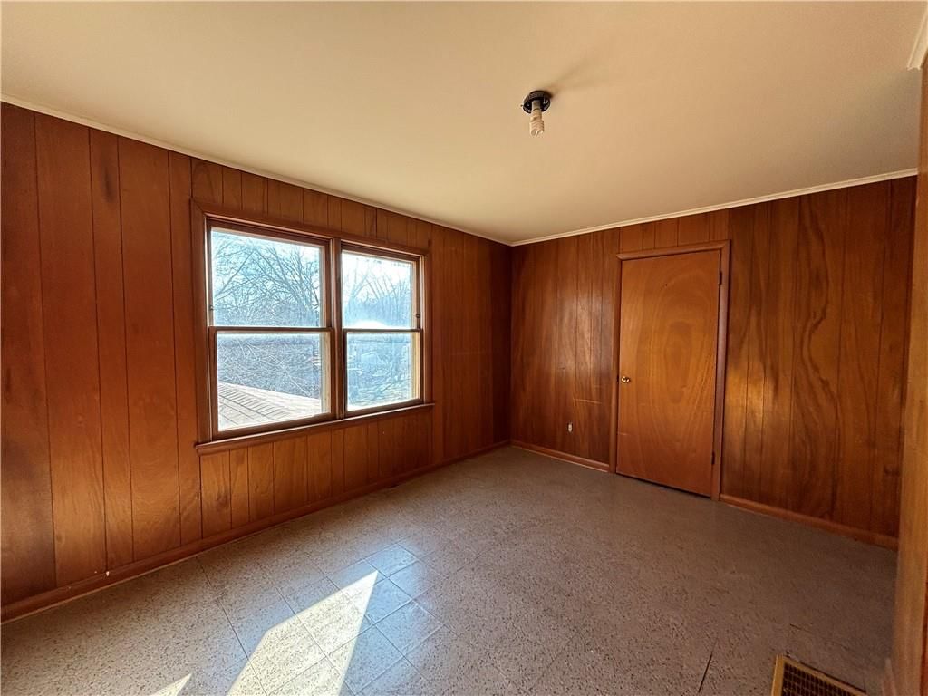 1012 Logan Street — photo 17