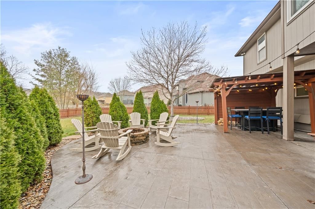 5821 NE Coral Drive — photo 36