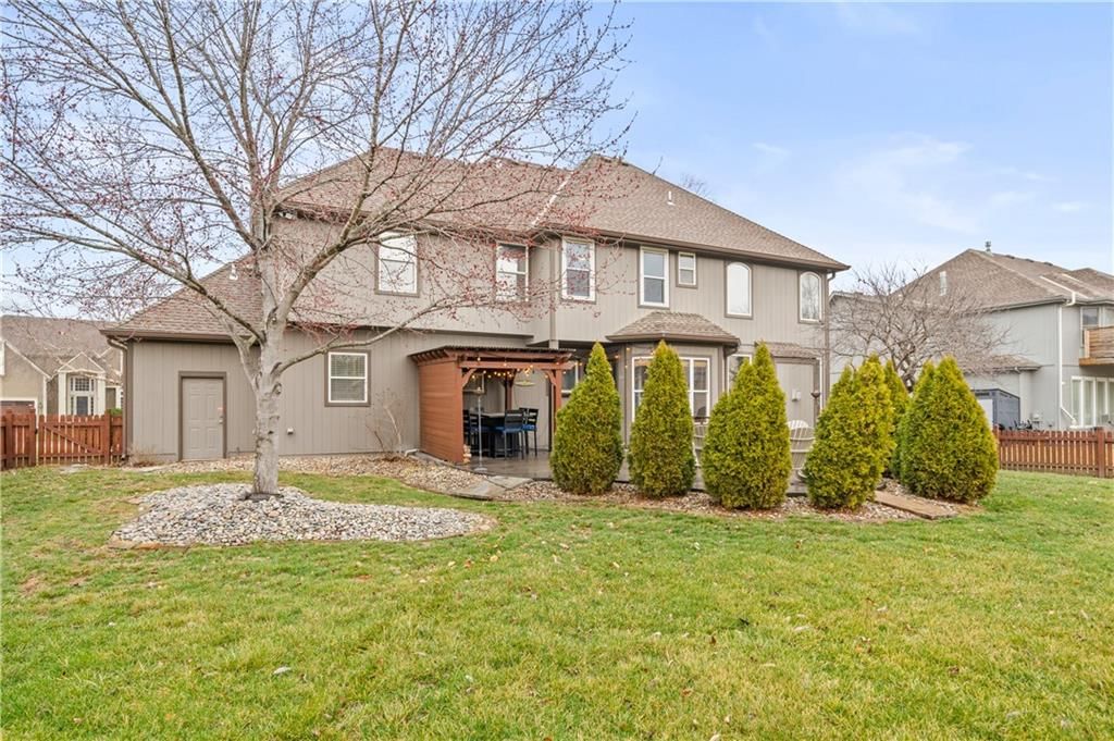 5821 NE Coral Drive — photo 39
