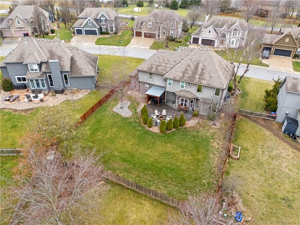 5821 NE Coral Drive — photo 44