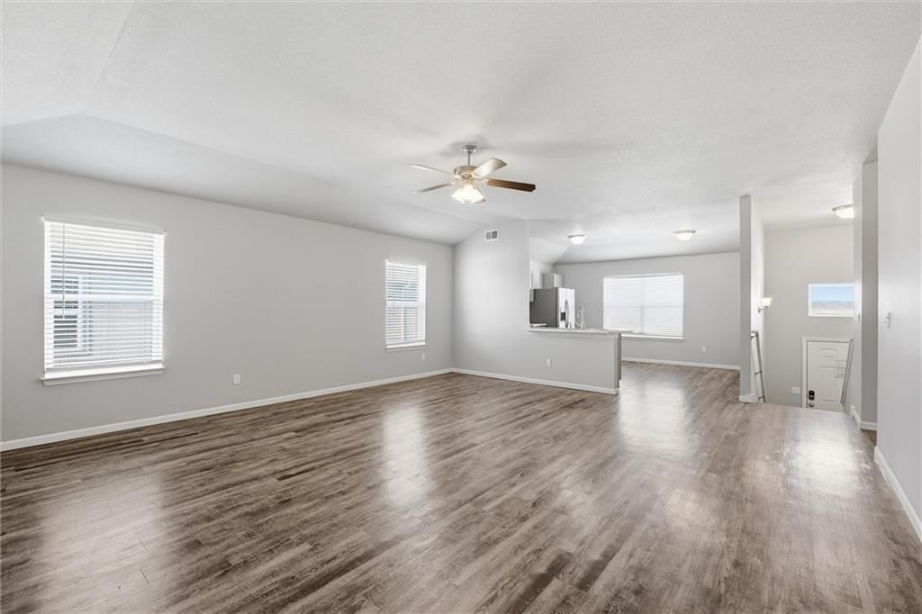 21297 W 219th Street — photo 5
