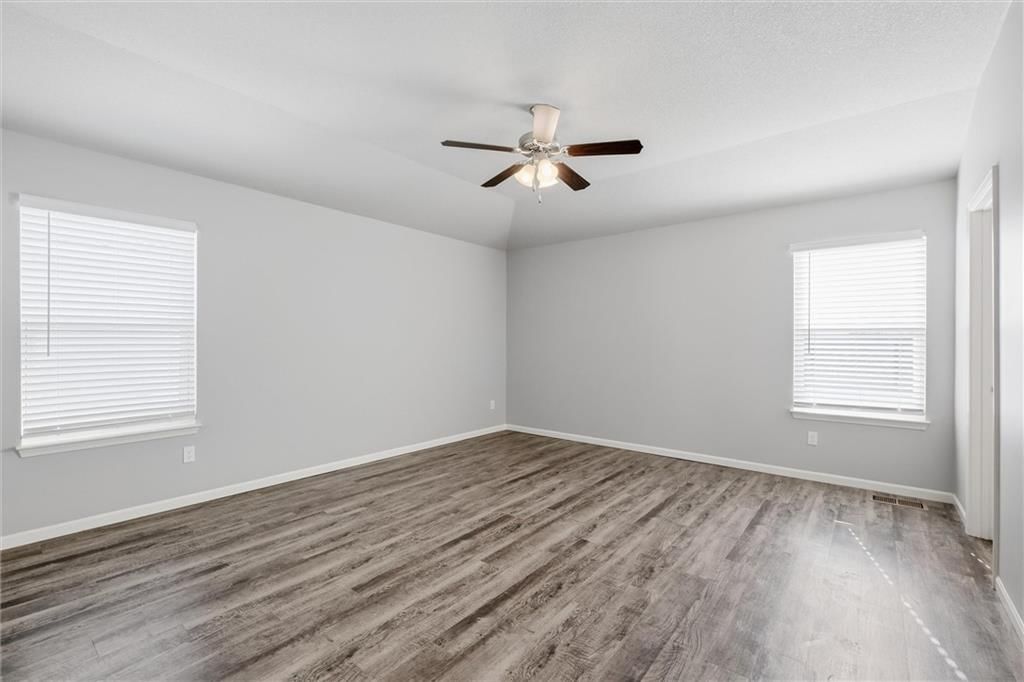 21297 W 219th Street — photo 13