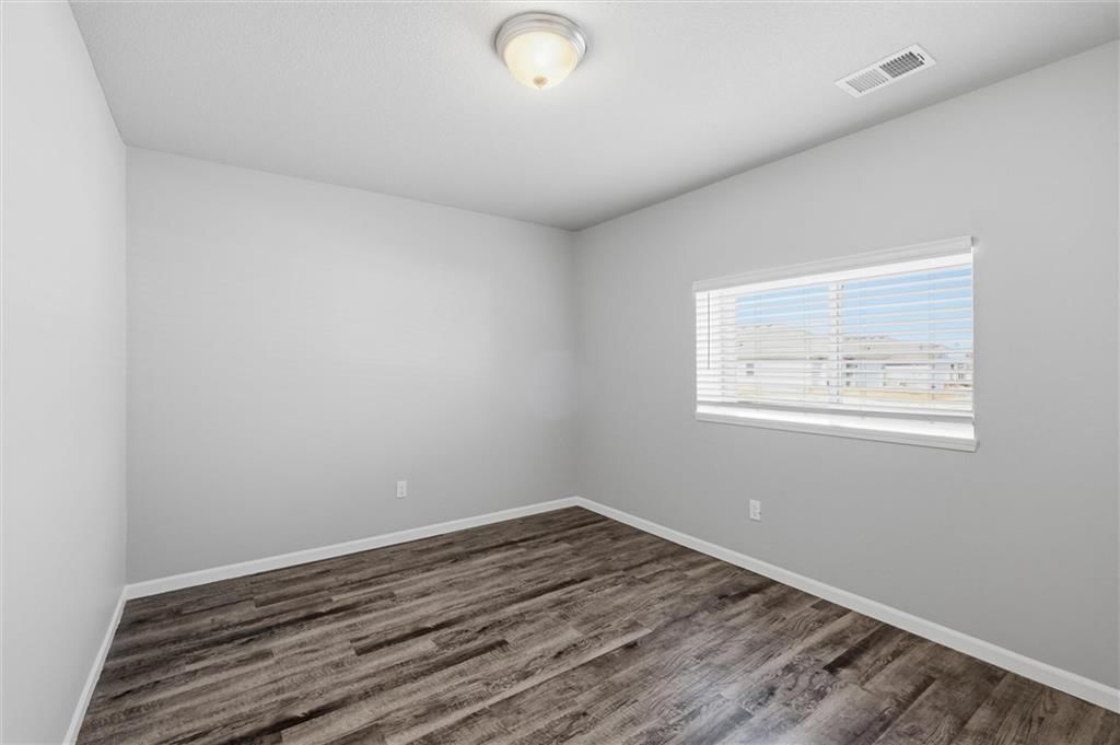 21297 W 219th Street — photo 22