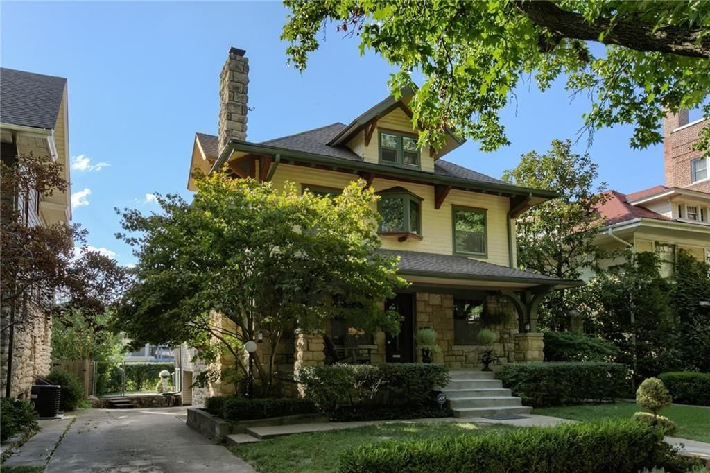3520 Locust Street, Kansas City, MO