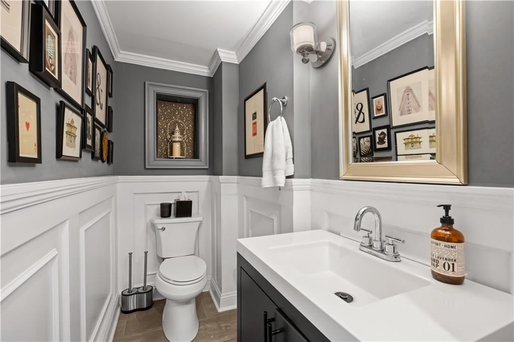 3520 Locust Street — photo 16