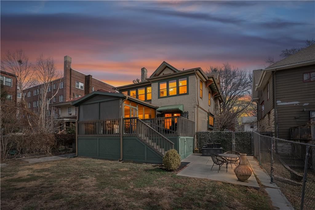3520 Locust Street — photo 35