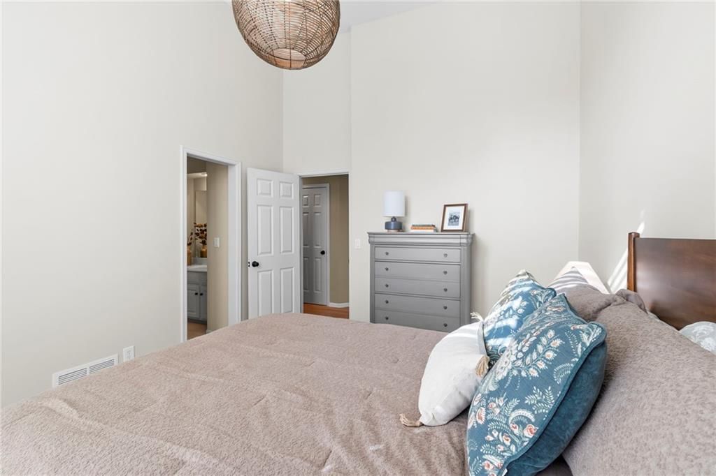 5757 NW HICKORY Court — photo 28