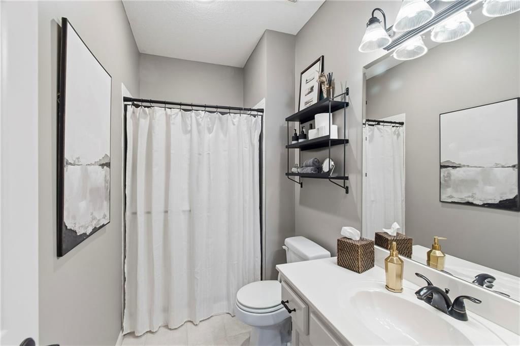 5757 NW HICKORY Court — photo 32
