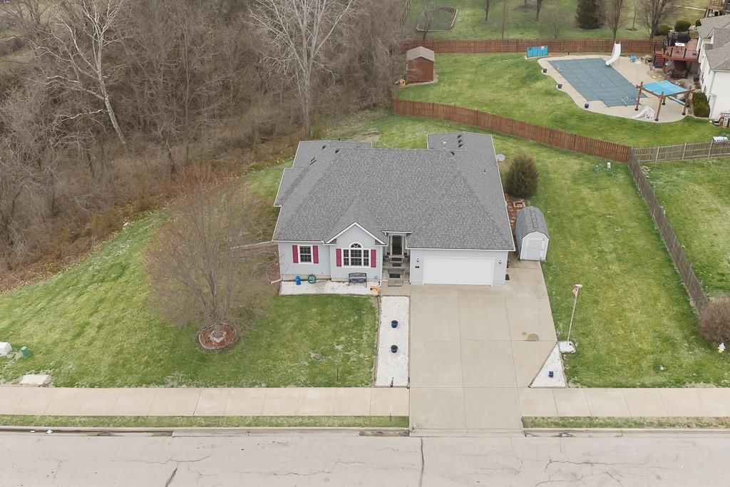 950 Holiday Drive — photo 27