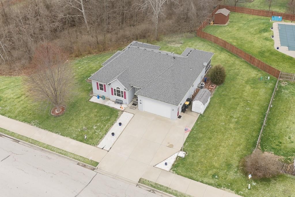 950 Holiday Drive — photo 28