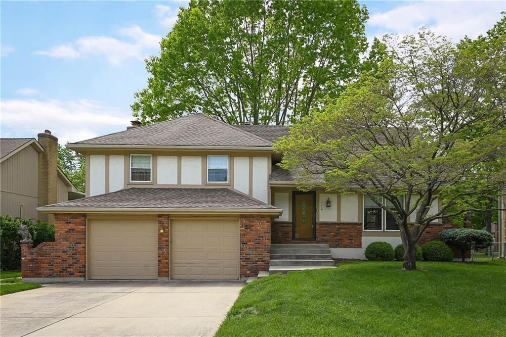 714 Murray Road, Lee's Summit, MO