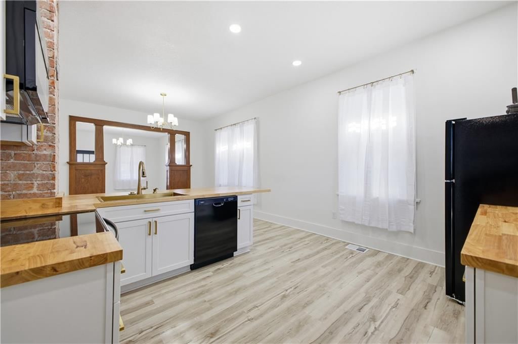 1214 S 22nd Street — photo 15