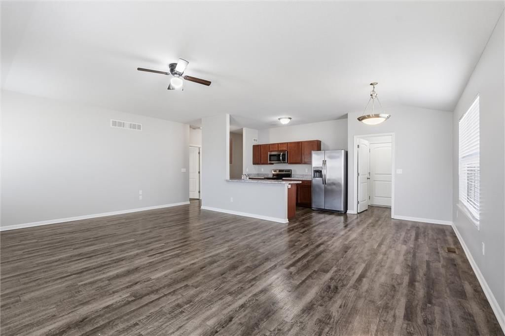 741 S Cypress Street — photo 6