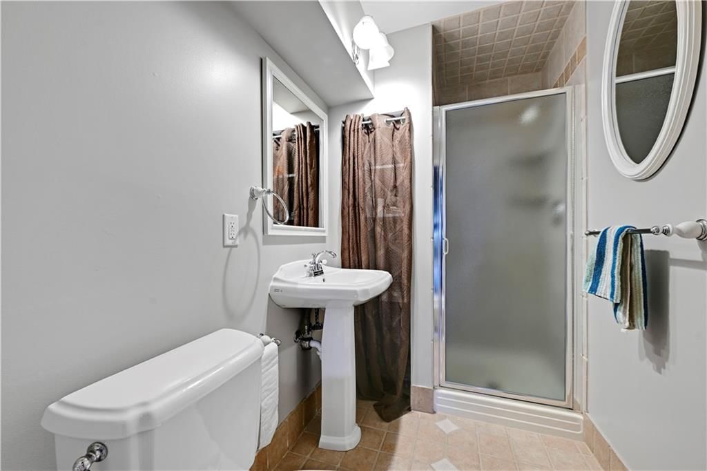 9842 Pin Oak Circle — photo 37