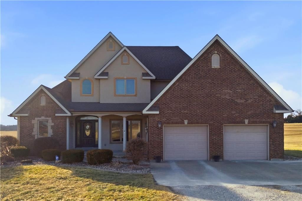 10790 NE Witt Road, Cameron, MO