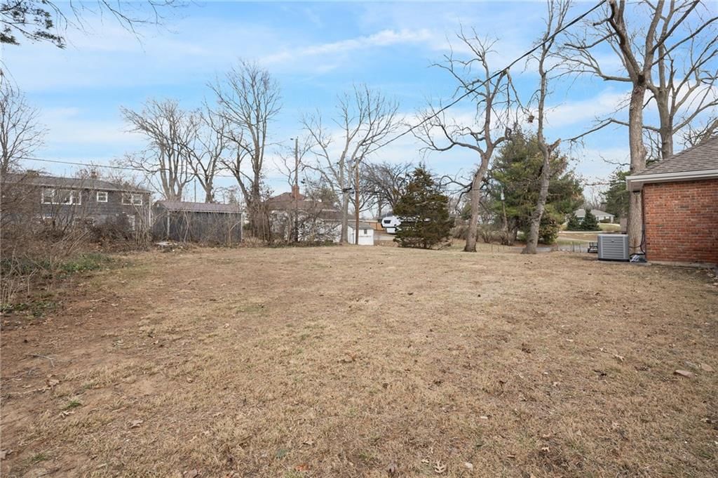 8510 E 71st Terrace — photo 37