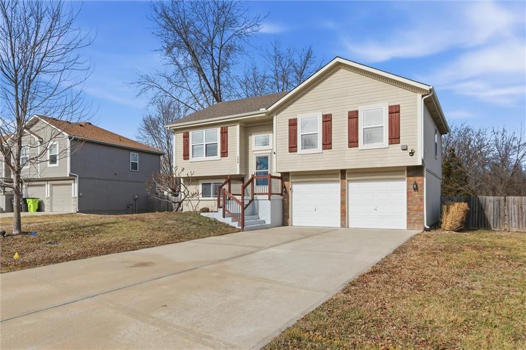 406 Timbercreek Drive — photo 4